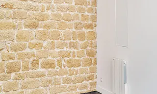 Bright Boutique in Le Marais - Image 2