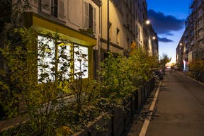 Pop-up gallery store in Paris, Belleville - Image 29