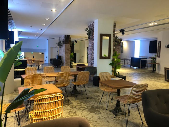 Unique Space in Grands Boulevards neighborhood - Image 2