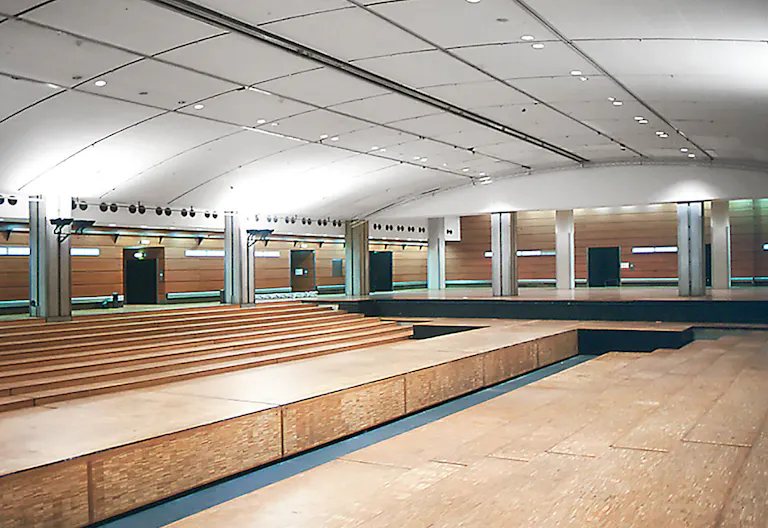 Incredible Venue in Paris 1st - Image 3