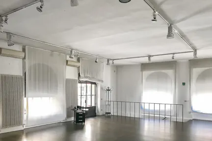 Amazing Showroom in Brera: - Image 0