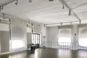 Amazing Showroom in Brera: - Image 0