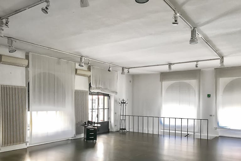 Amazing Showroom in Brera: - Image 0