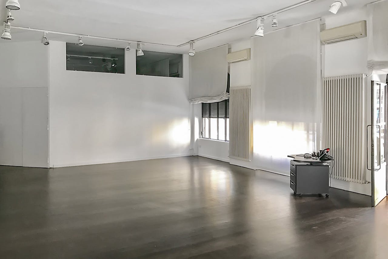 Amazing Showroom in Brera: - Image 1