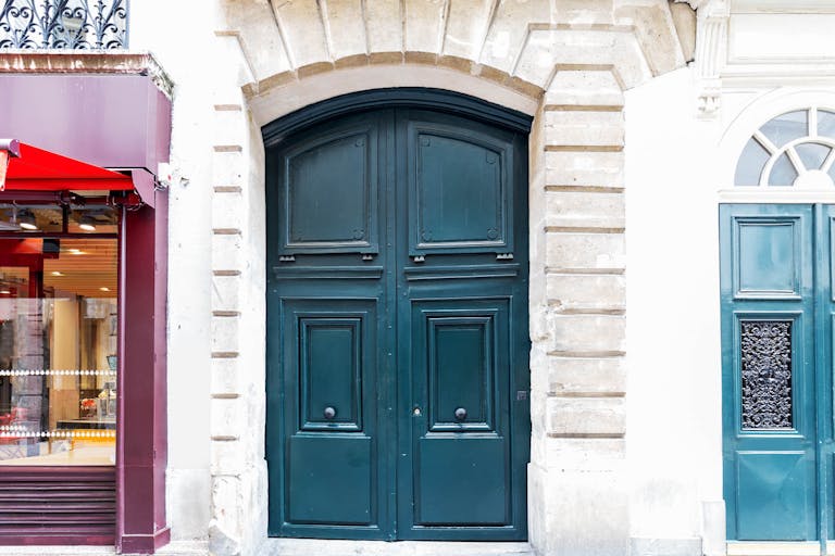 White Box Gallery in Le Marais - Image 4