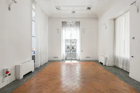 Beautiful Space in Duomo - Image 0