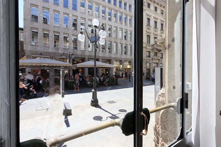 Beautiful Space in Duomo - Image 4