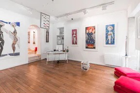 Gallery Space in Paris 6th - Image 0
