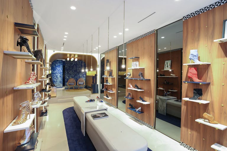 Amazing Boutique in Paris 1st - Image 1