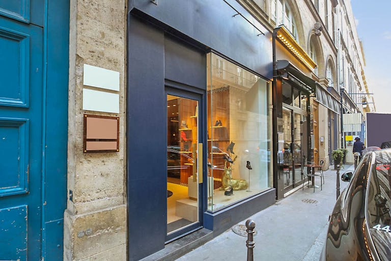 Amazing Boutique in Paris 1st - Image 2