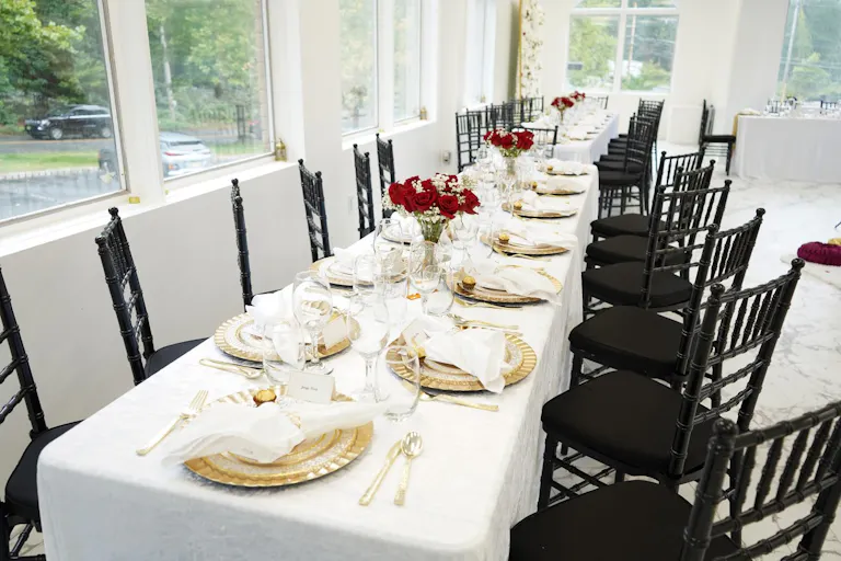 Luxe Event Space with Natural Light - Image 4