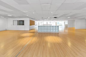 La Chapelle Showroom Space - Image 1