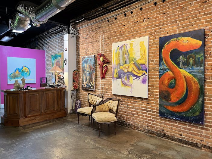 Stunning Gallery Studio/Creative Space  in Historic Ybor City/Tampa - Image 3