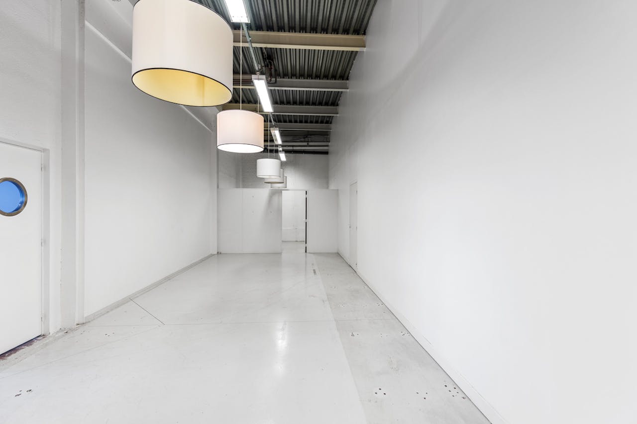 Event Space Near La Chapelle - Image 2