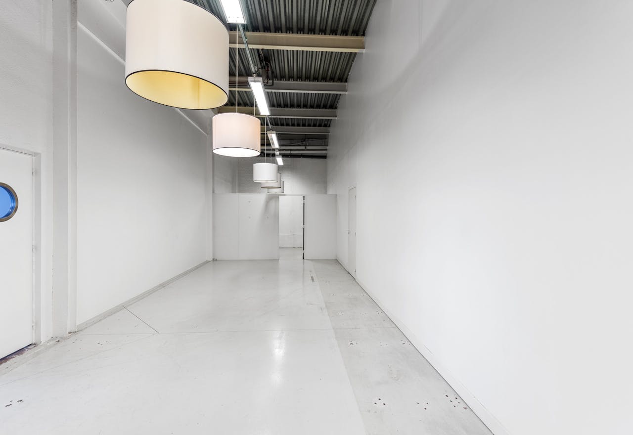 Event Space Near La Chapelle - Image 2