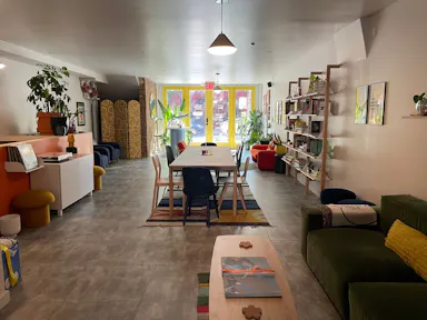 Tompkins Avenue BK - Ready for all uses, clean space with Garden / Basement - Image 0