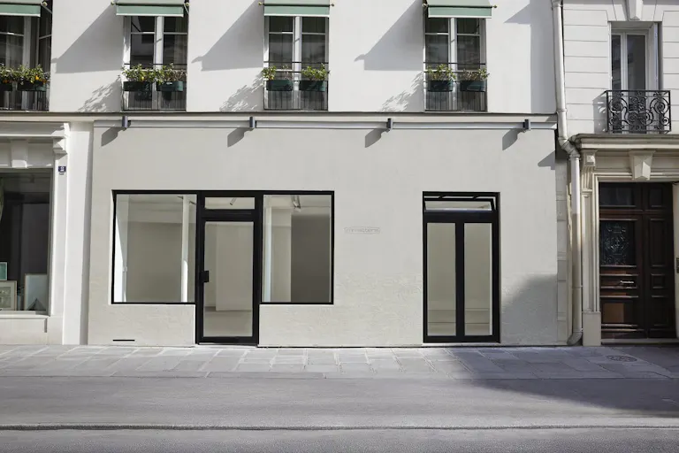 Belle Boutique à Louer – Marais, Paris 3e – Idéale pour Pop-Up Stores et Événements - Image 0