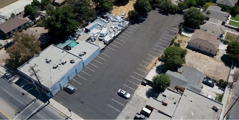 Parking lot, Storage lot for lease. - Image 3
