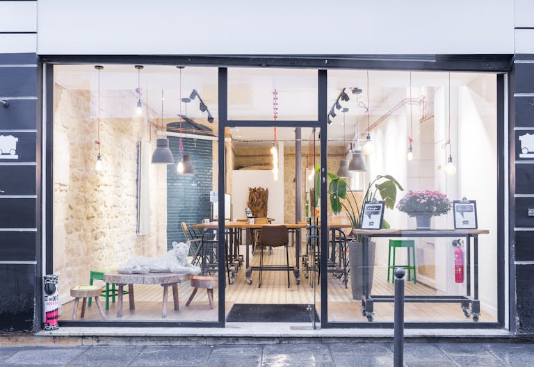 Elegant and Atypical Pop Up in Réaumur - Image 4