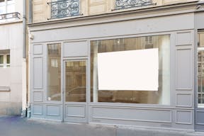 Cozy Moulin Rouge Pop-Up Store - Image 2