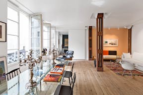 Artistic Bastille Showroom - Image 1