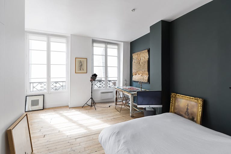 Artistic Bastille Showroom - Image 4