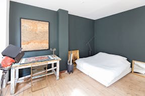 Artistic Bastille Showroom - Image 5