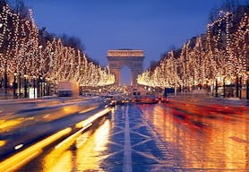 Characterful Champs-Elysées Space - Image 5