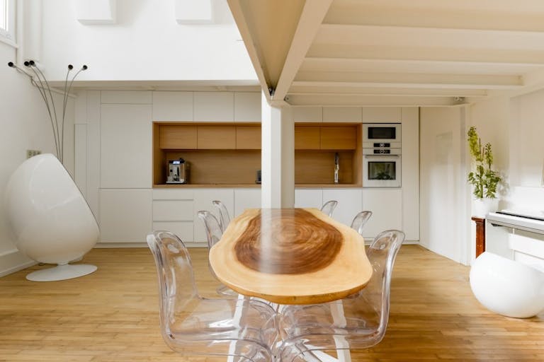 Creative Loft in Paris 9th - Image 2