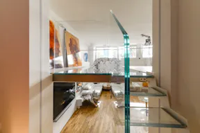 Creative Loft in Paris 9th - Image 4
