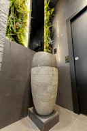 Creative Loft in Paris 9th - Image 6