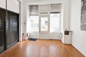 White-Box Batignolles Space - Image 0