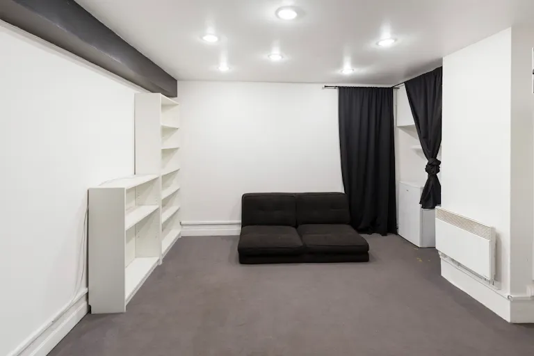 White-Box Batignolles Space - Image 3