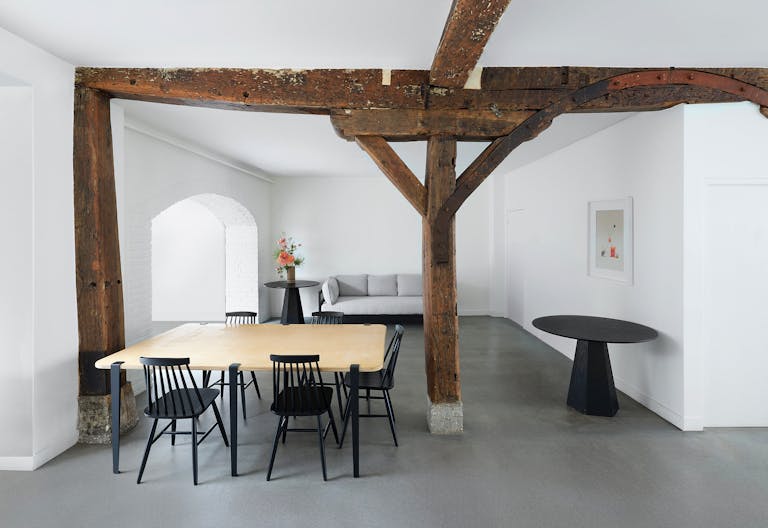 Artistic Place des Vosges Gallery - Image 0