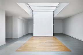 Artistic Place des Vosges Gallery - Image 5