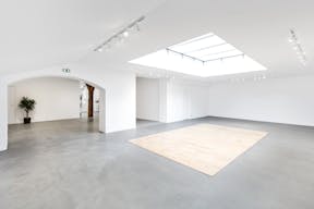 Artistic Place des Vosges Gallery - Image 6