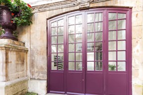 Artistic Place des Vosges Gallery - Image 10