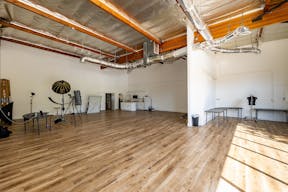New Photo/Studio Rental in Westlake Village - Image 0