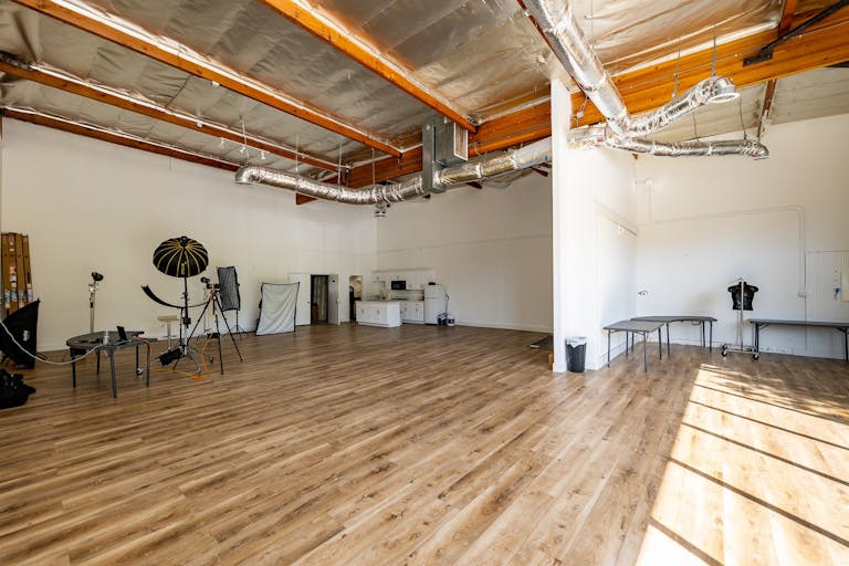 New Photo/Studio Rental in Westlake Village - Image 0