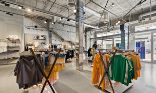 Landmark Melrose Pop-Up Space - Image 8