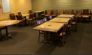 acant Restaurant available in excellent location - Image 0