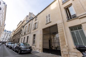 Multi-Use Space for Rent - Le Marais - Ideal Pop-Up Store / Showroom Fashion Week / Private Sales - Image 8