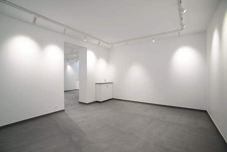 Cosy Pop-Up in Le Marais - Image 1