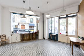 Paris 14th Pop-Up Boutique - Image 0