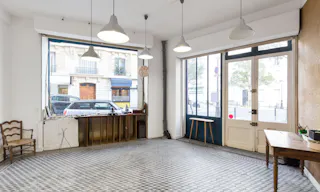 Paris 14th Pop-Up Boutique - Image 0