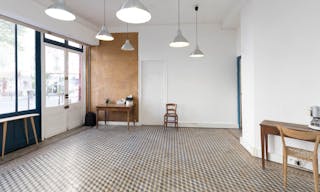 Paris 14th Pop-Up Boutique - Image 3