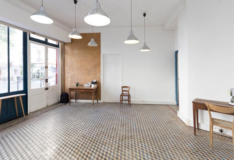 Paris 14th Pop-Up Boutique - Image 3