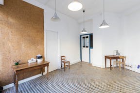 Paris 14th Pop-Up Boutique - Image 5