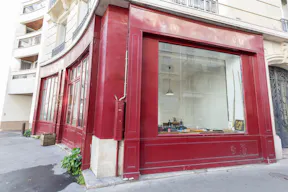 Paris 14th Pop-Up Boutique - Image 6