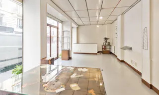Bright Canal St-Martin Boutique - Image 6